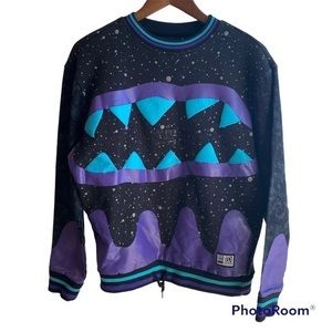 Men’s Komodo’s large sweater‎